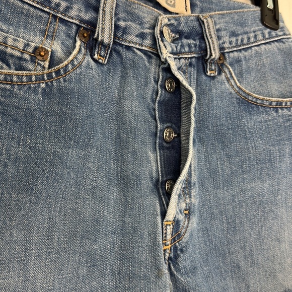 Diesel High Rise Buttonfly Denim/Jean Shorts. Frayed Hems. Size 30. - Picture 6 of 12